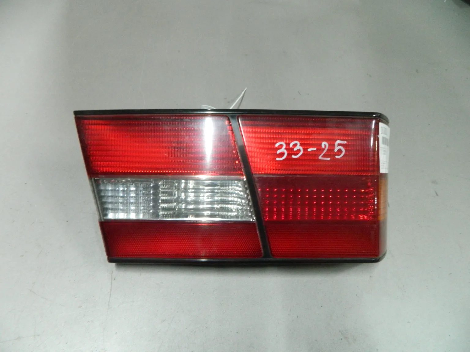 Фонарь TOYOTA WINDOM MCV21 Зад Лев 3325 (Контрактный) 03344106