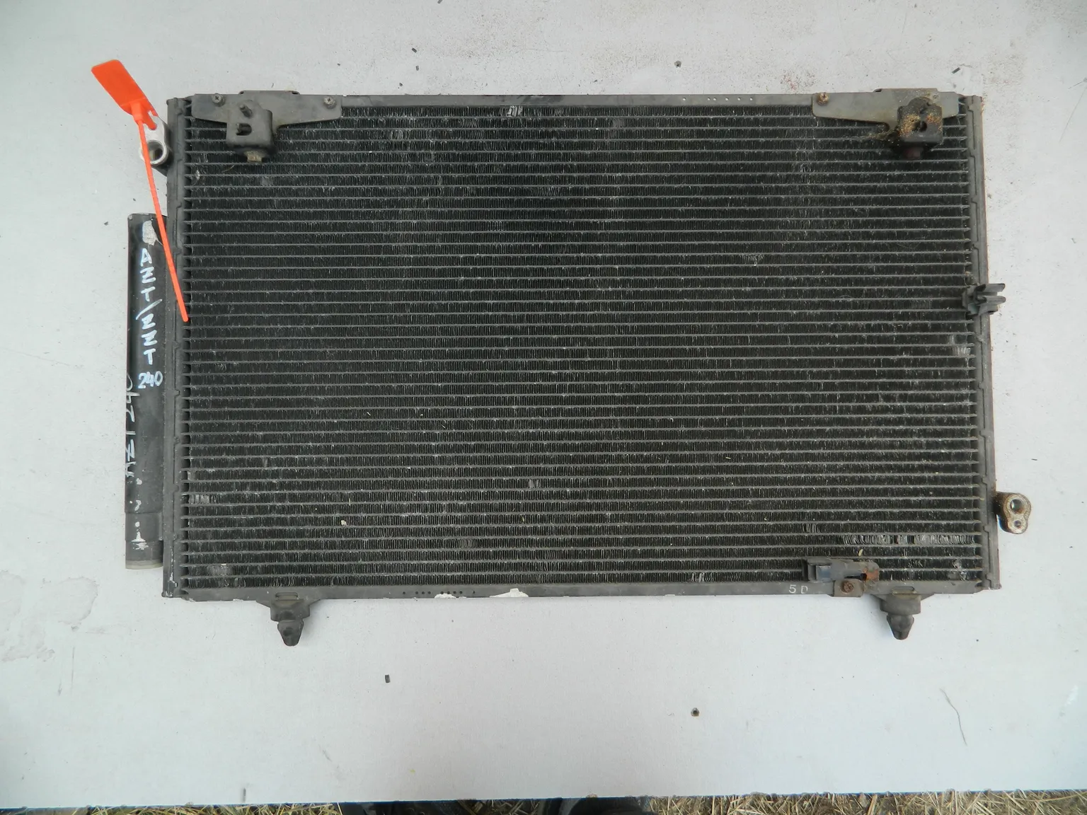 Радиатор кондиционера TOYOTA PREMIO AZT240 (Контрактный) 72367637