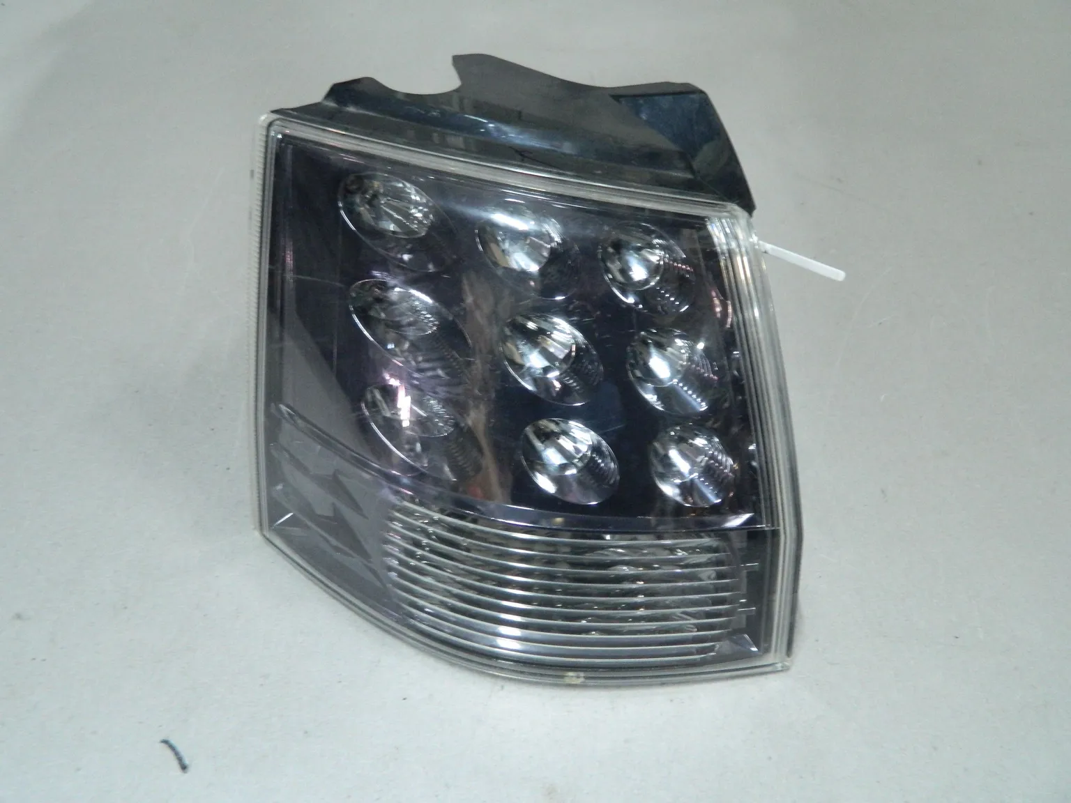 Фонарь MITSUBISHI OUTLANDER CW5W Зад Лев (Контрактный) 68000216