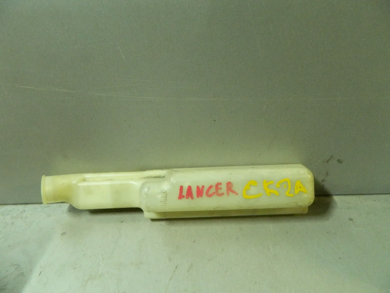 Бачок расширительный MITSUBISHI LANCER CK2A (Контрактный) 79591858