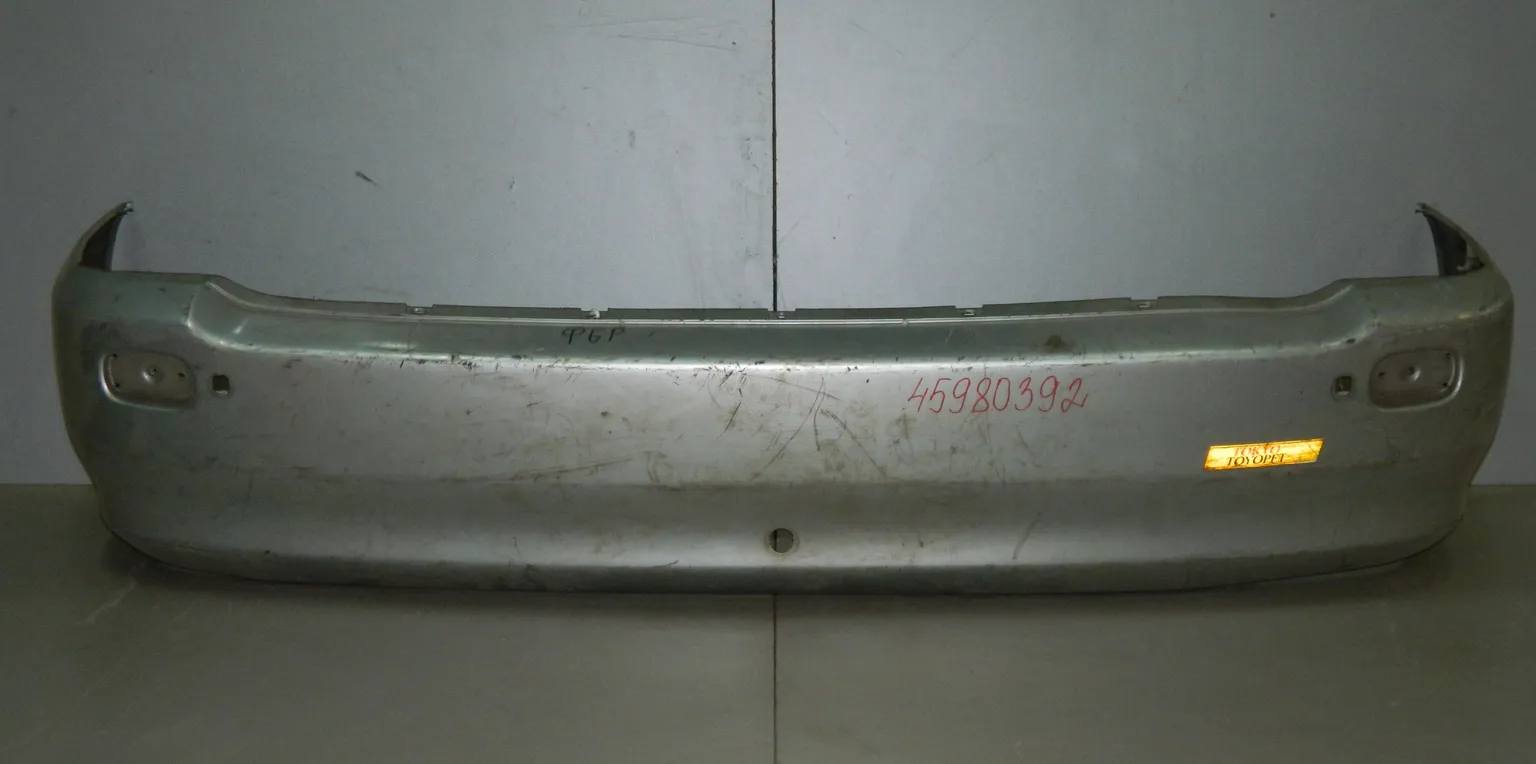 Бампер задний TOYOTA IPSUM SXM10 (Контрактный)