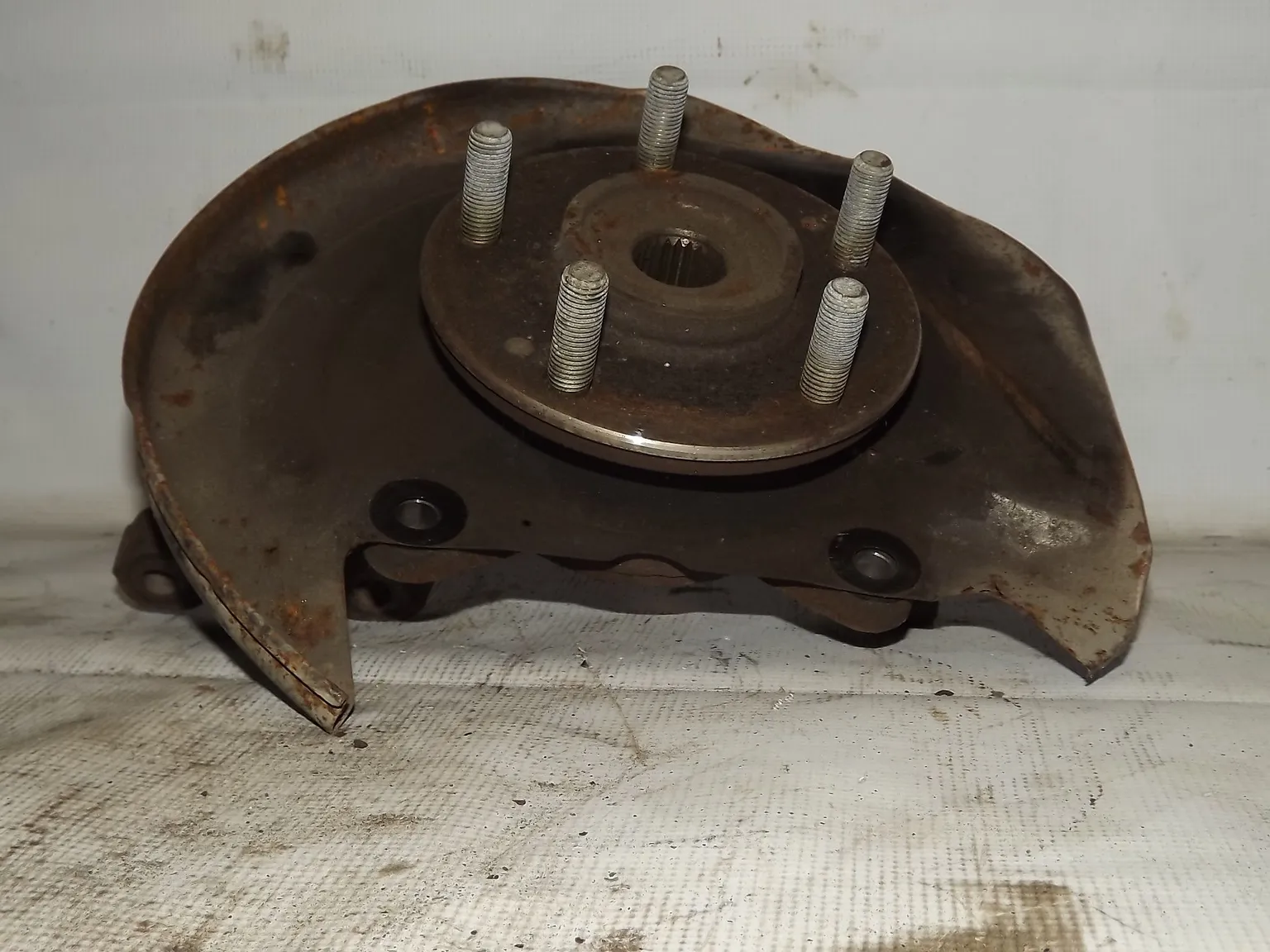 Ступица MITSUBISHI PAJERO MINI H56W Перед Прав (Контрактный) 35017415