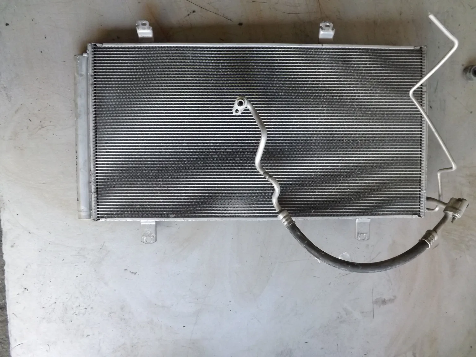 Радиатор кондиционера TOYOTA CAMRY ACV40 (Контрактный) 3383000001