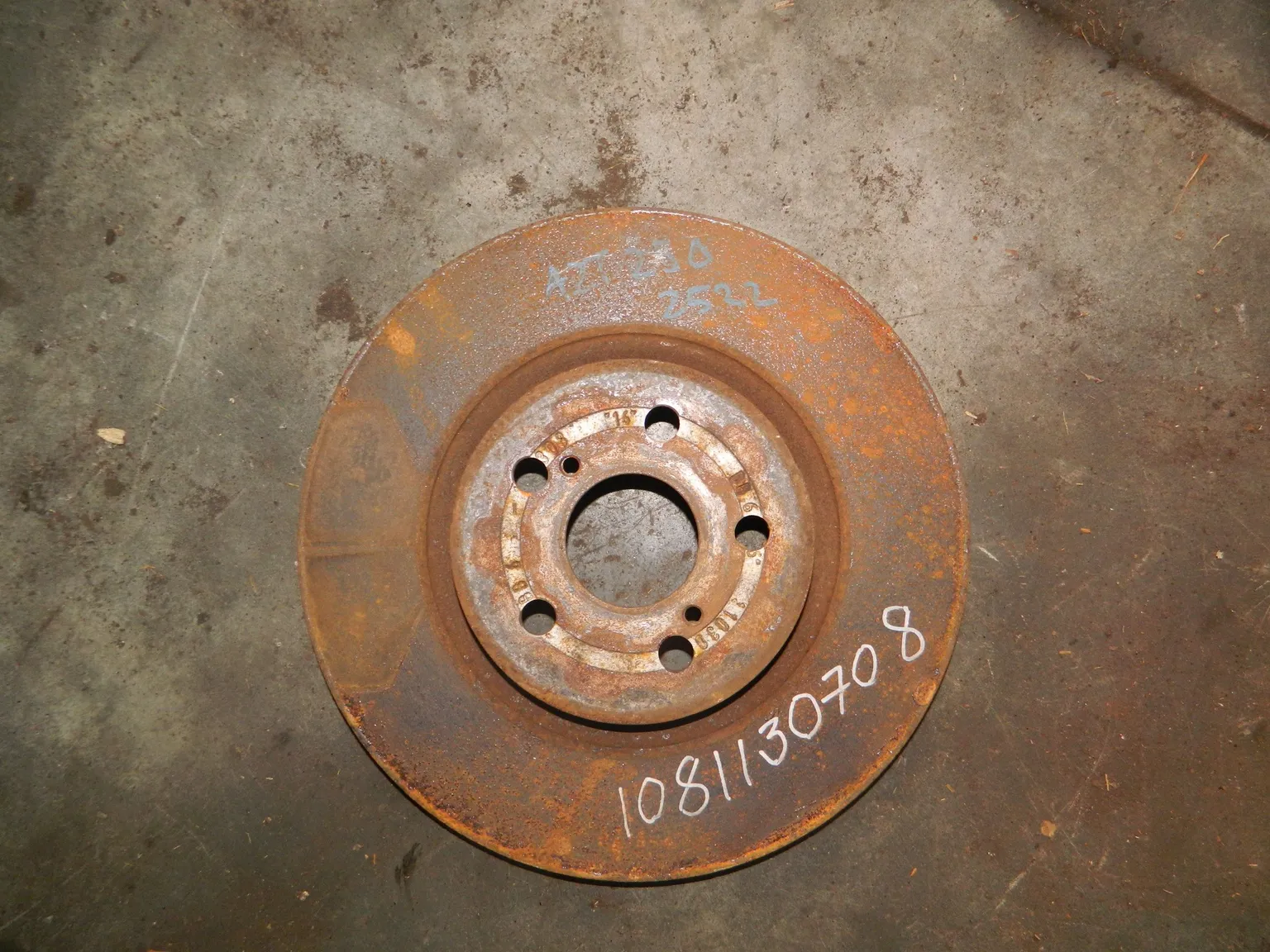 Диск тормозной TOYOTA AVENSIS AZT250 Перед (Контрaктный) 1081130708