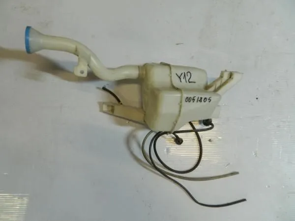 Бачок омывателя NISSAN WINGROAD Y12 (Контрактный)