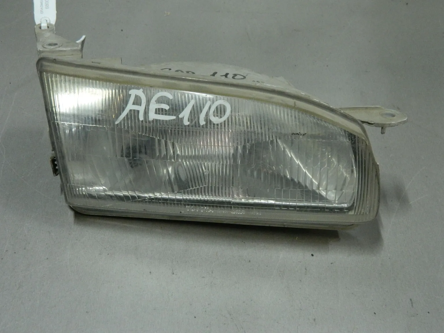 Фара TOYOTA COROLLA AE110 Перед Прав 12411 (Контрактный) 68000792