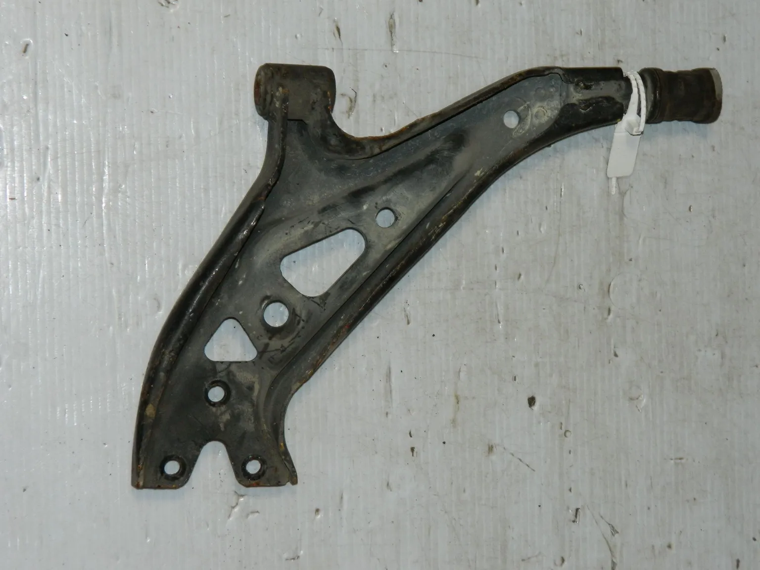 Рычаг подвески TOYOTA STARLET EP91 Перед Прав (Контрактный) 45992246