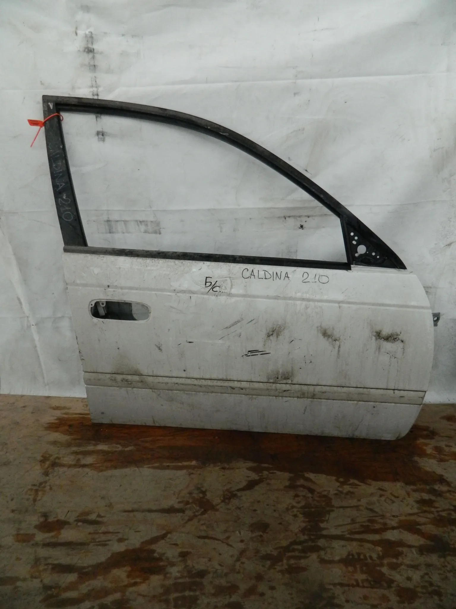 Дверь TOYOTA CALDINA ST210 Перед Прав (Контрактный) 72355904