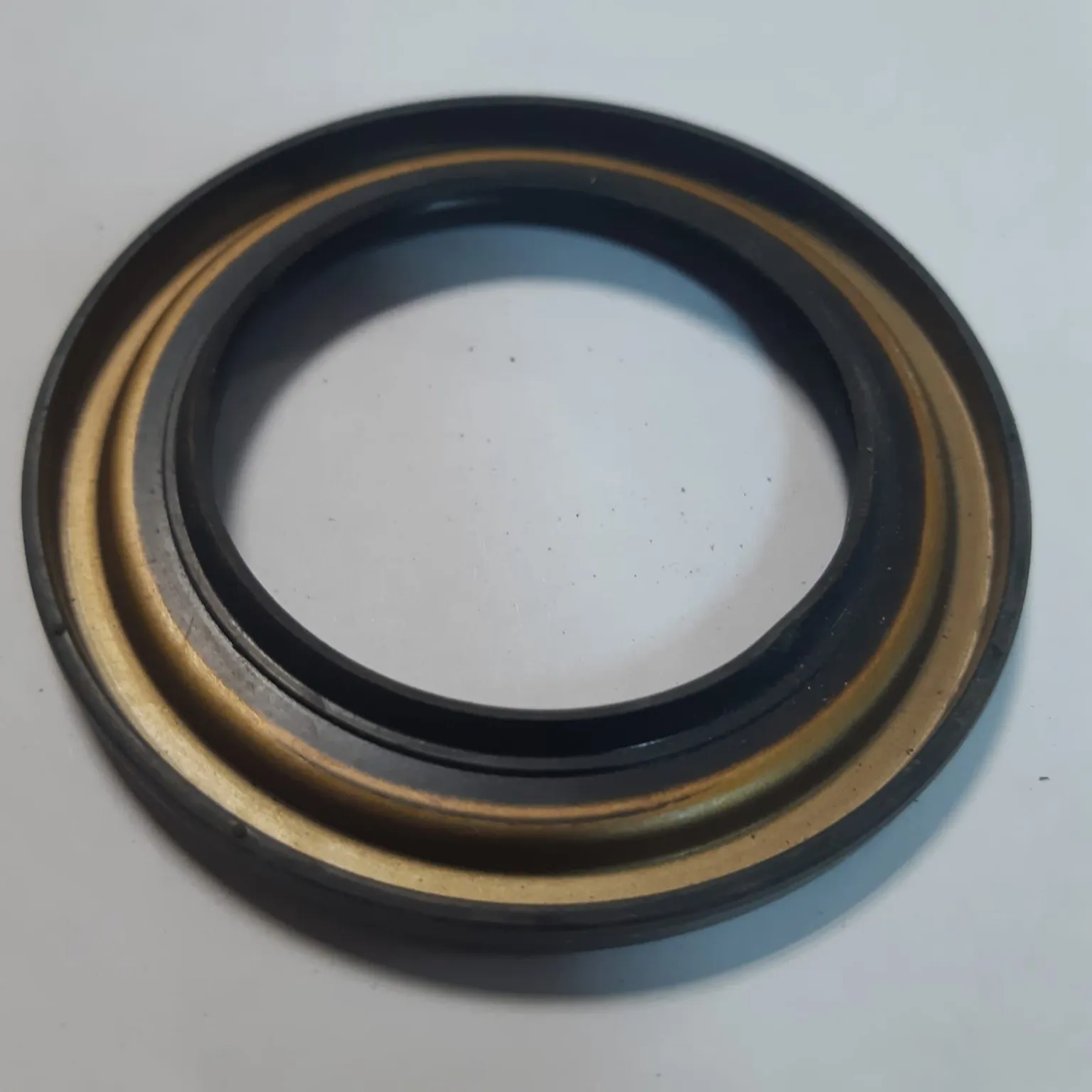 Сальник NOK BG2039E HONDA 47x72,2x6x8 91251SA5003