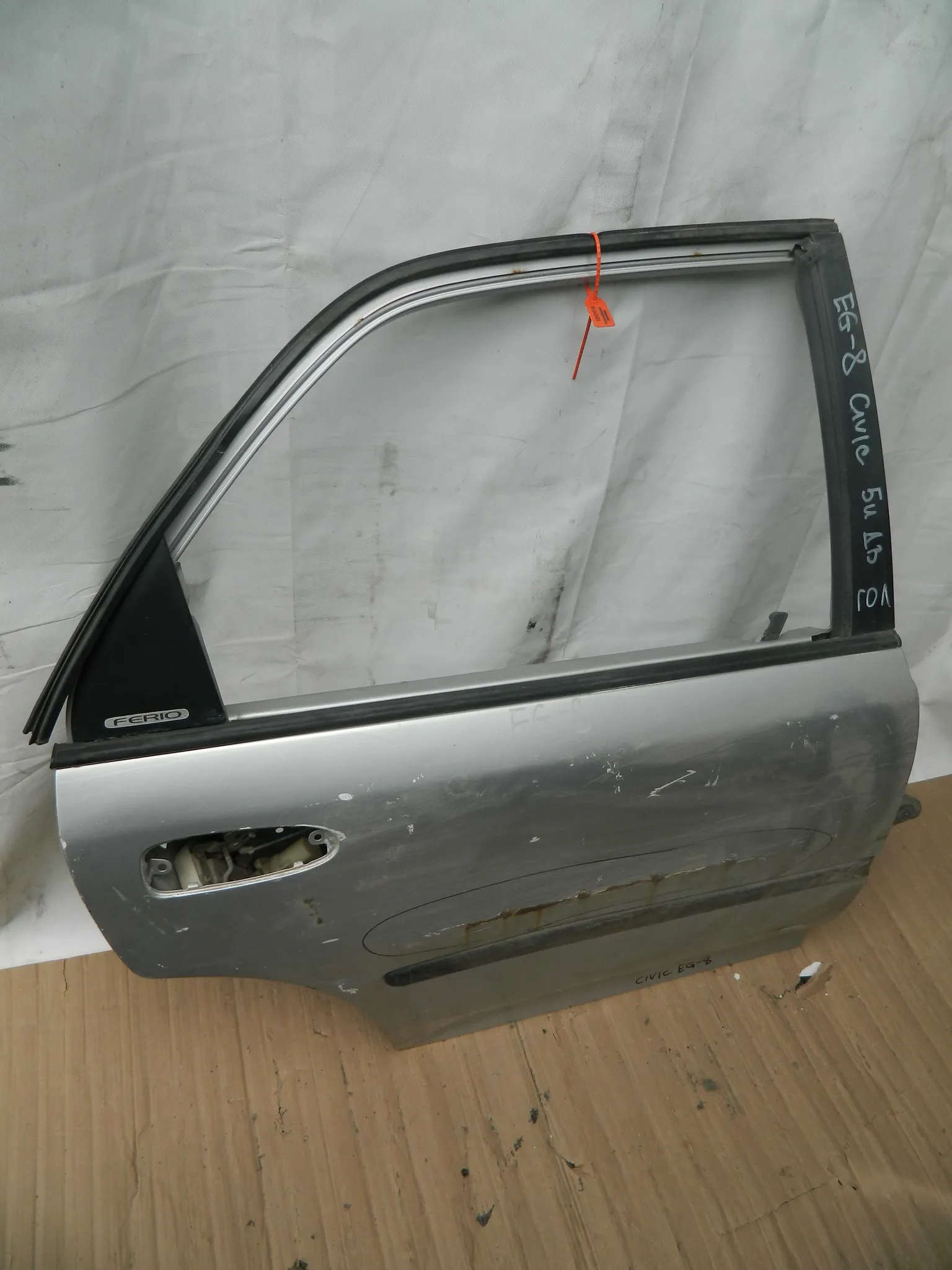 Дверь HONDA CIVIC FERIO EG8 Зад Прав (Контрактный) 65243005