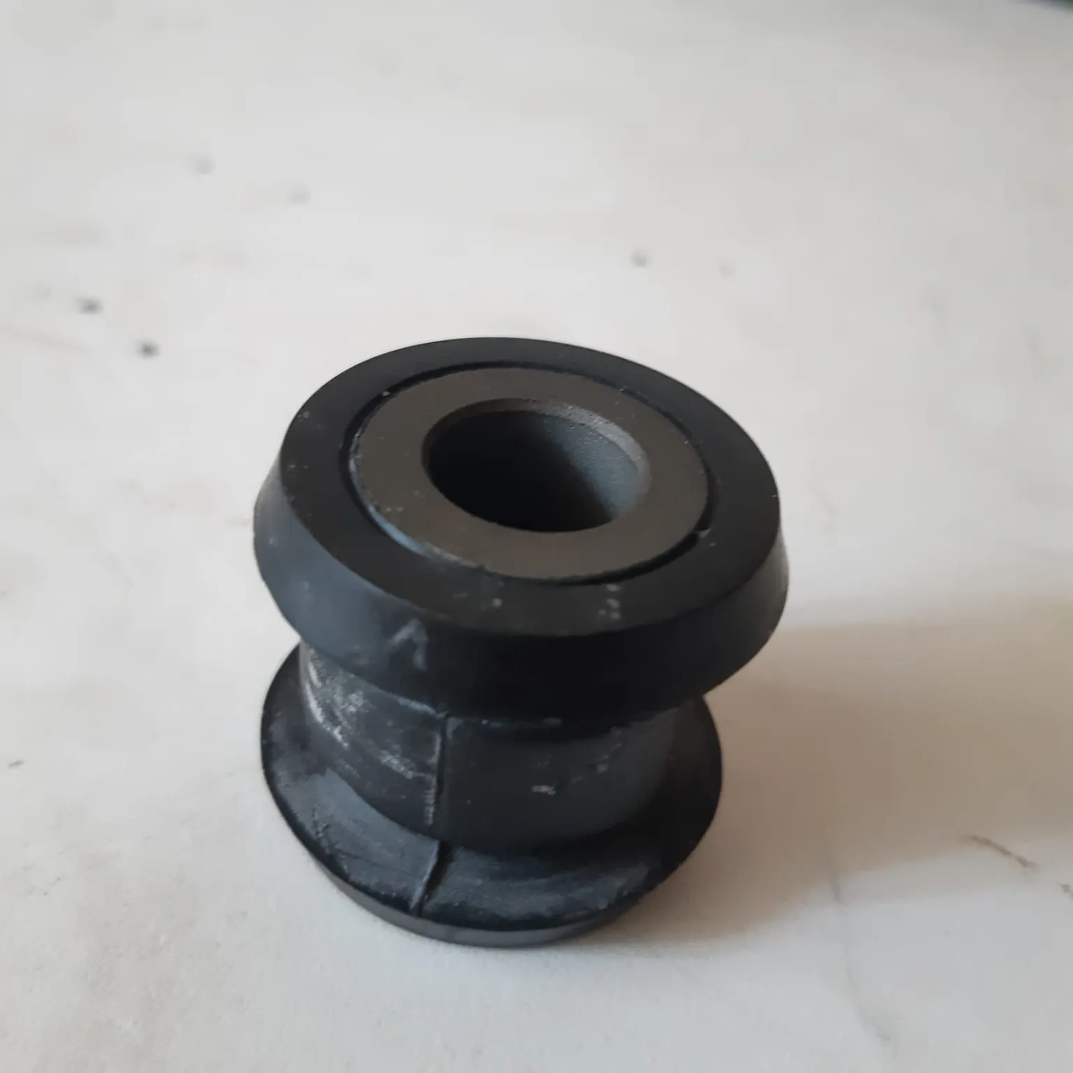 Сайлентблок RBI T2611RM TOYOTA Caldina,Carina,Corona