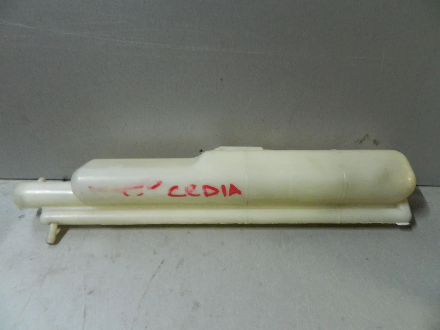 Бачок расширительный MITSUBISHI LANCER CEDIA CS5W (Контрактный) 79591912