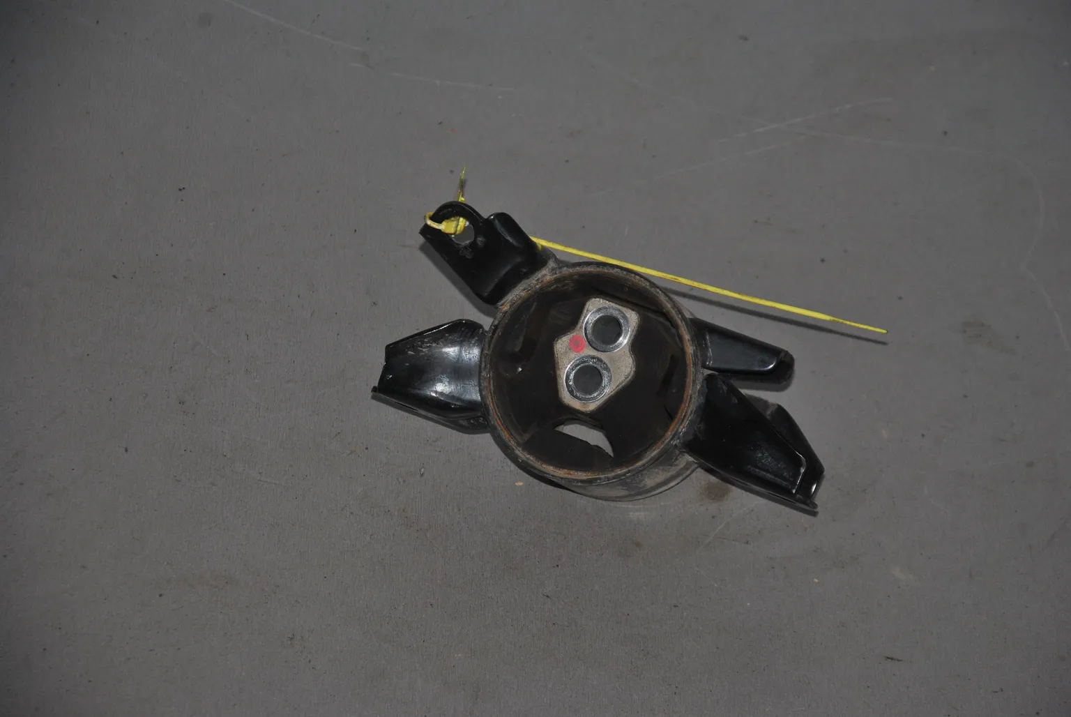 Подушка двигателя KIA RIO QB G4FA Лев (Б/У) 40940242