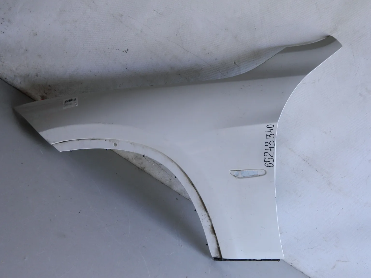 Крыло BMW X1 E84 Перед Лев (Контрактный) 65243340