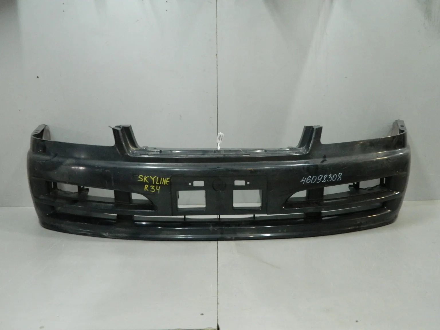 Бампер передний NISSAN SKYLINE HR34 (Контрактный) 46098308