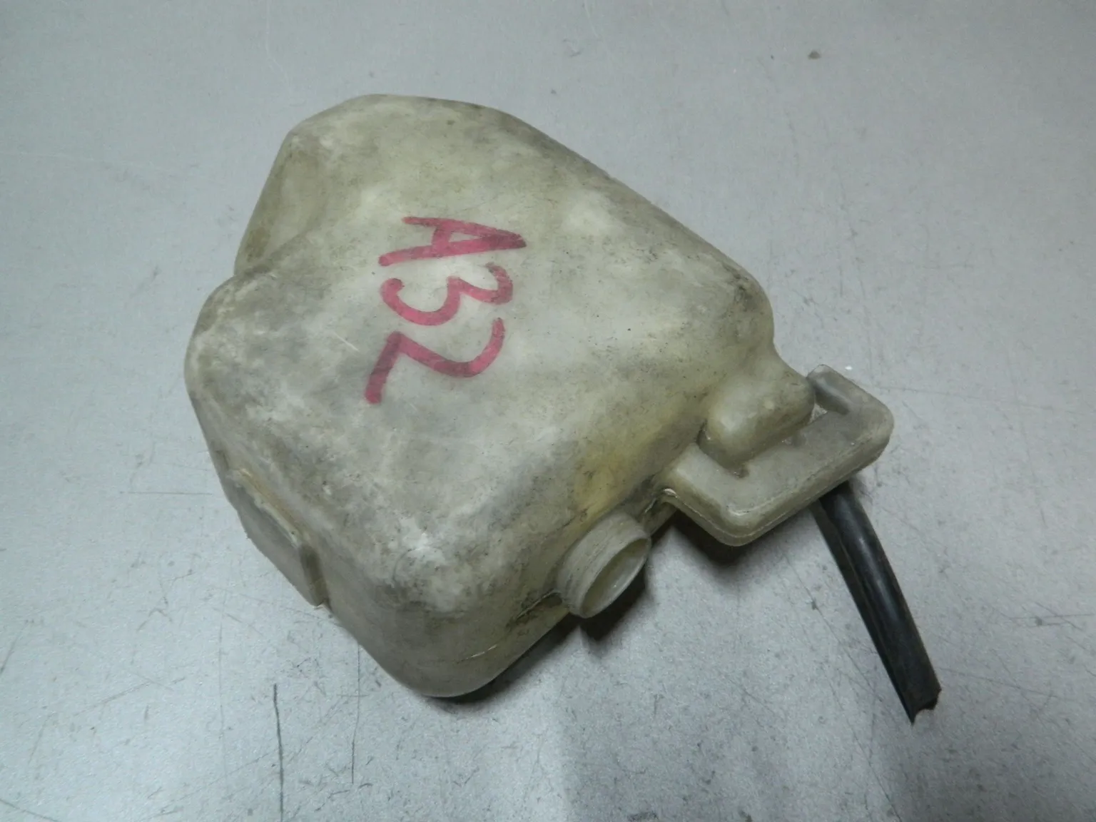 Бачок расширительный NISSAN CEFIRO A32 (Контрактный) 79591909