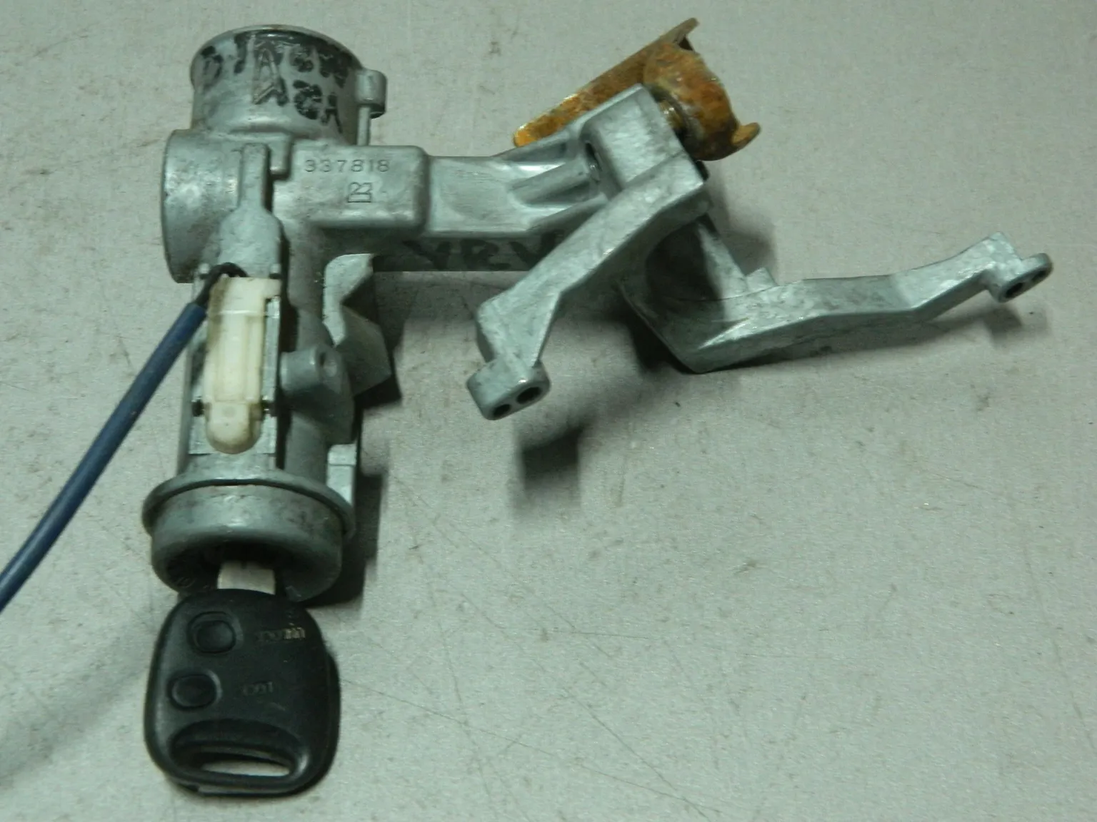 Замок зажигания DAIHATSU YRV M201G (Контрактный) 81532336