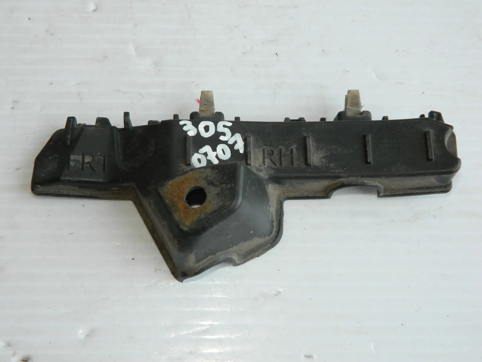 Крепление бампера HYUNDAI SOLARIS HCR Перед Прав (Б/У)