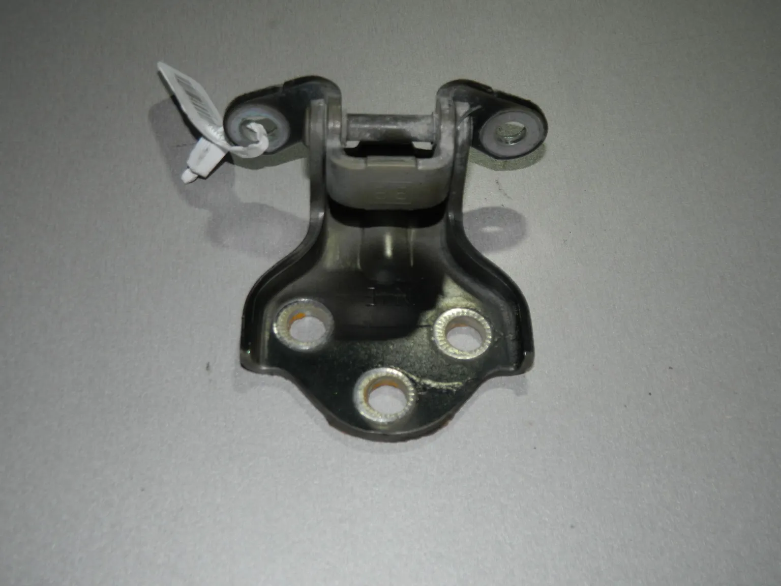 Петля двери CHEVROLET LACETTI J200 (Б/У) 45989327