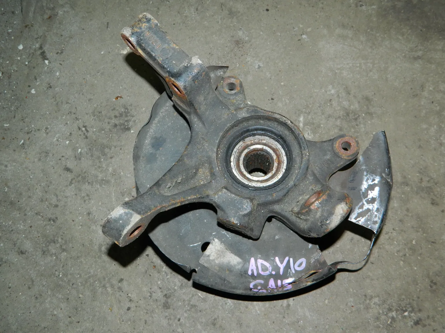 Ступица NISSAN AD Y10 Перед Лев (Контрактный) 79586686