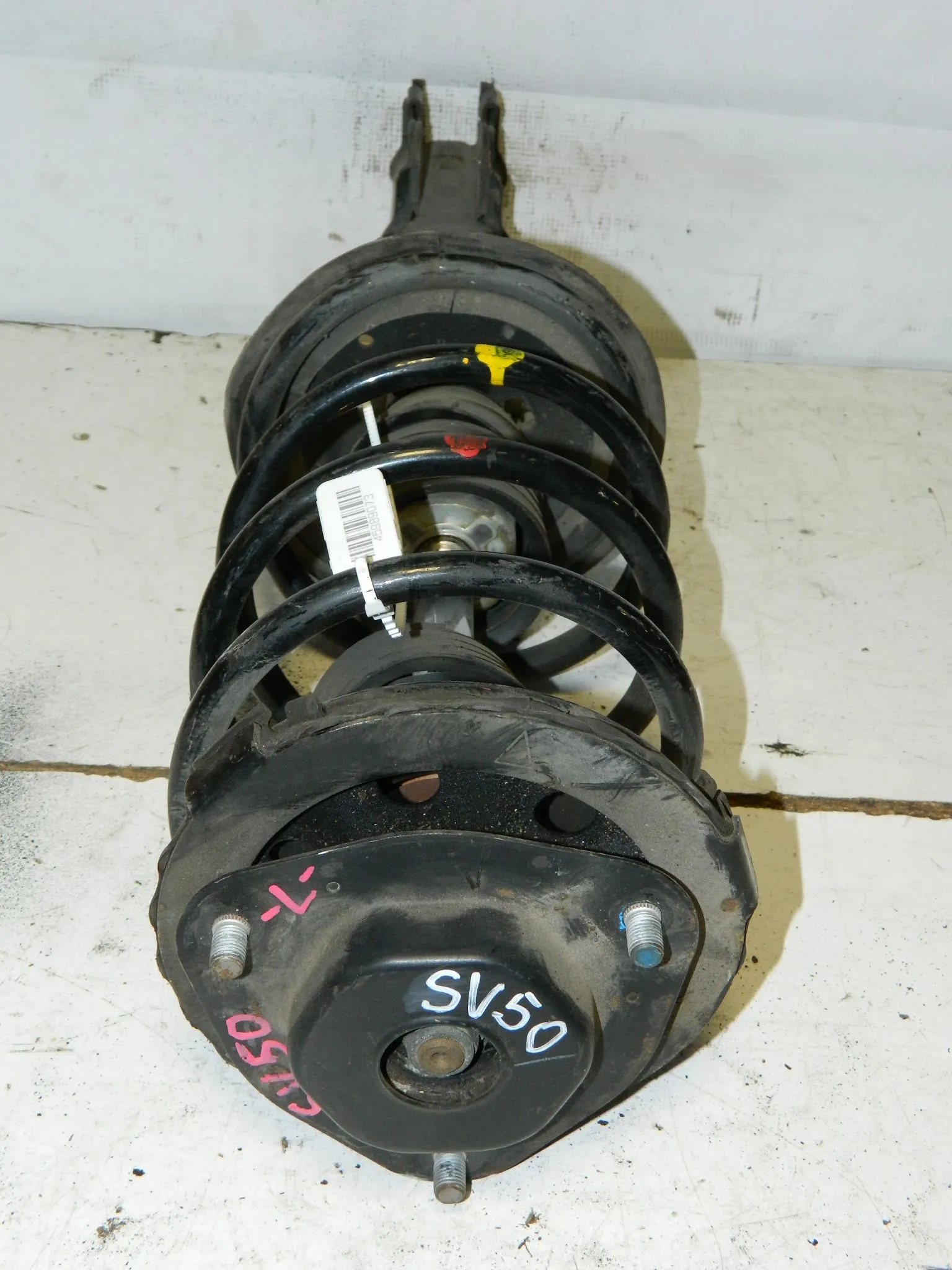 Стойка подвески TOYOTA VISTA SV50 Перед Лев (Контрактный) 45989073