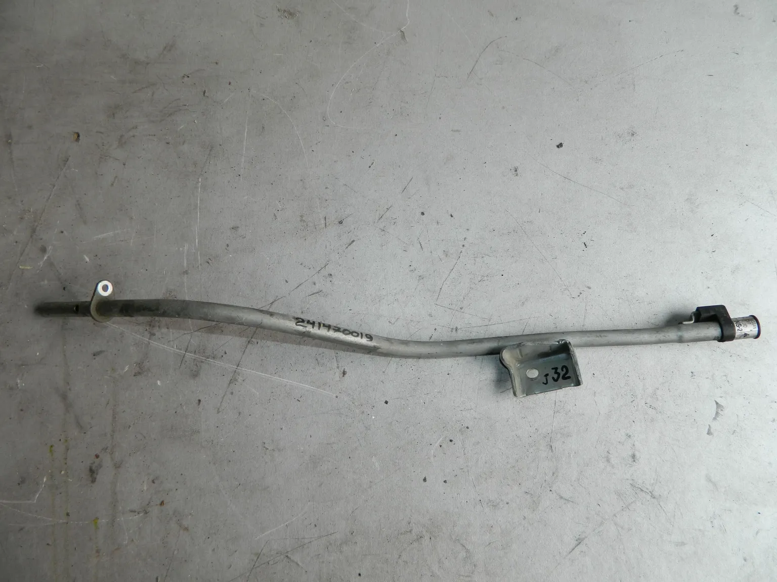 Трубка масляного щупа АКПП NISSAN TEANA J32 VQ25DE (Контрактный) 241470019