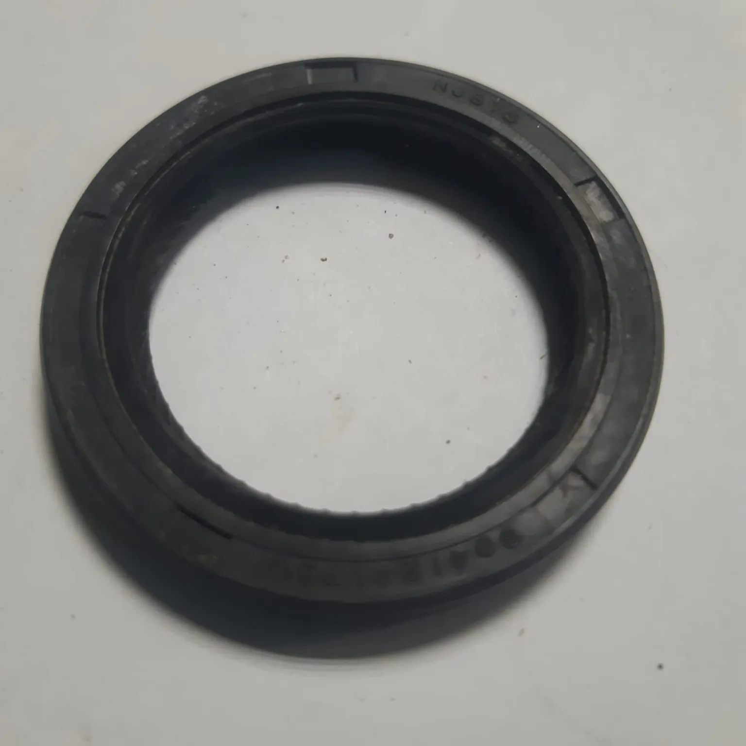 Сальник PAYEN NJ875 ISUZU 37x50x6