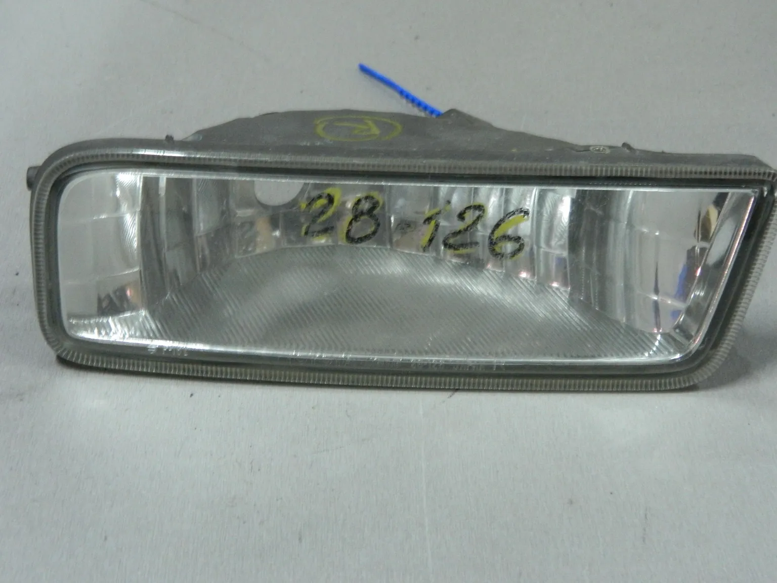 Фара противотуманная TOYOTA LITE ACE NOAH SR40 Перед Прав 28126 (Контрактный) 69838051