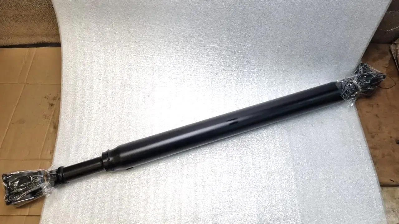 Карданный вал GENERAL PARTS 3711060A60 TOYOTA LC200, задний