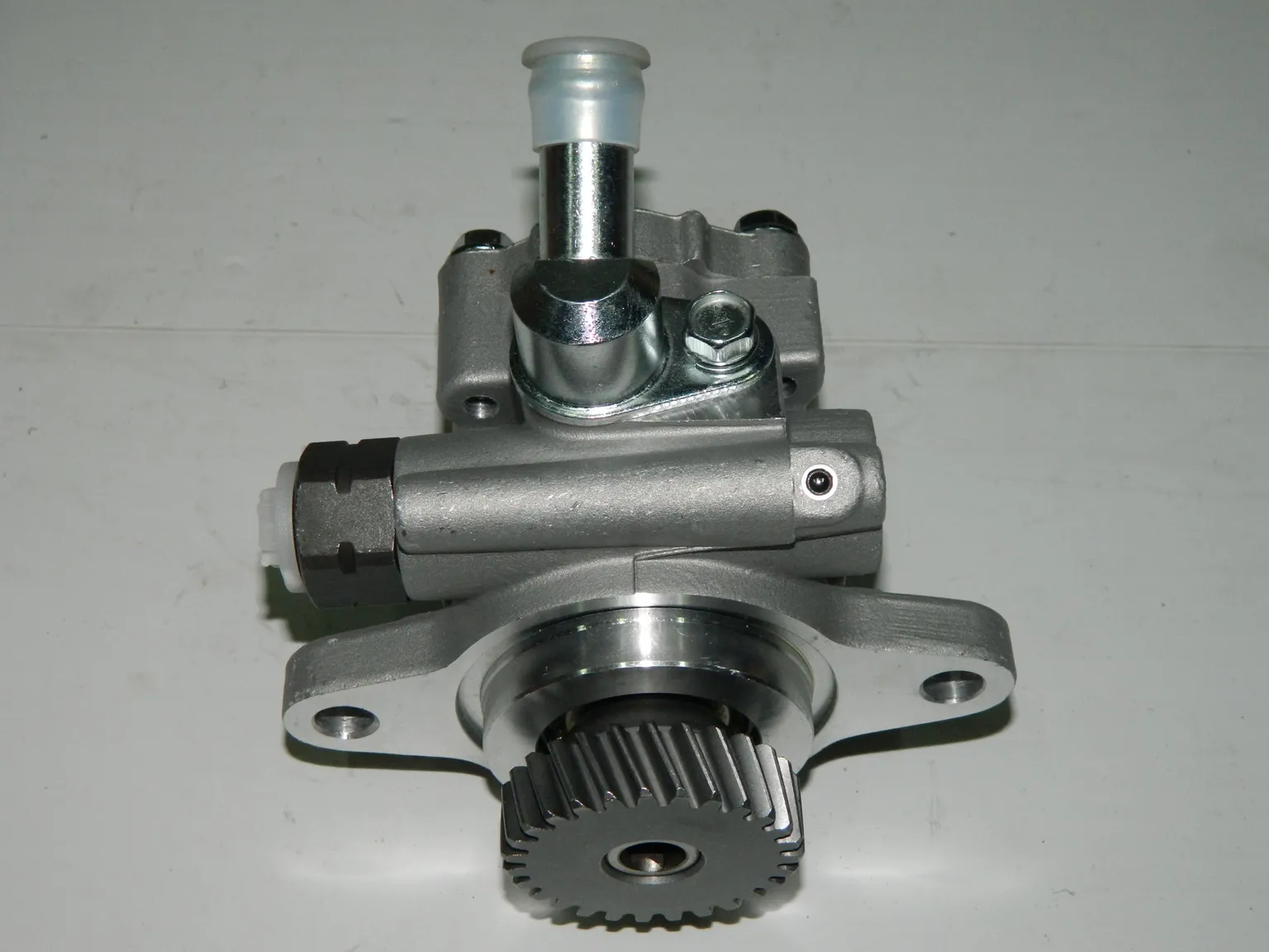 Насос ГУР GENERAL PARTS 4431060500 TOYOTA LAND CRUISER VDJ200, 1VDFTV