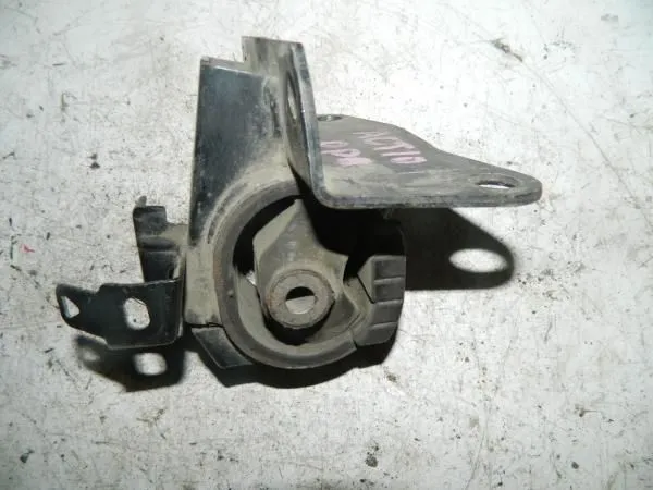 Подушка двигателя TOYOTA OPA ACT10 1AZFSE Лев (Контрактный)