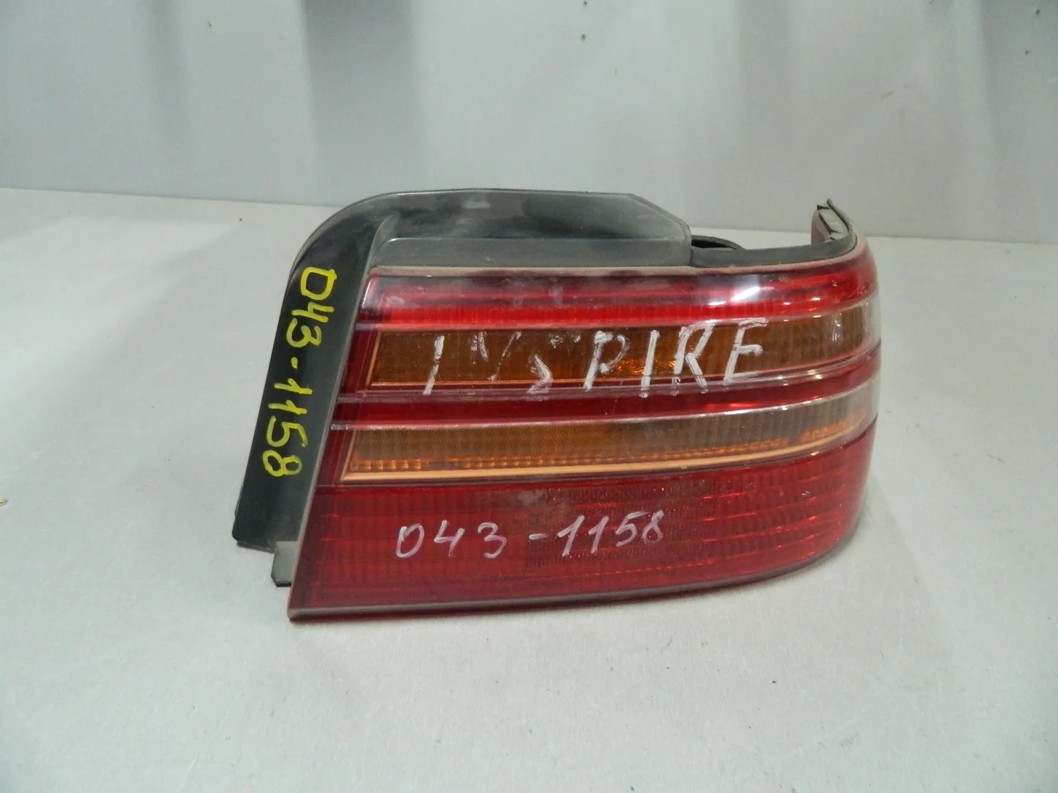 Фонарь HONDA INSPIRE CC2 Зад Прав (Контрактный) 68000873