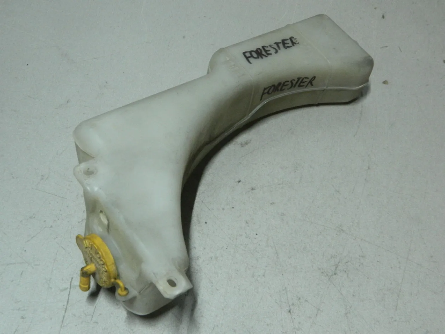 Бачок расширительный SUBARU FORESTER SF5 (Контрактный) 81539040