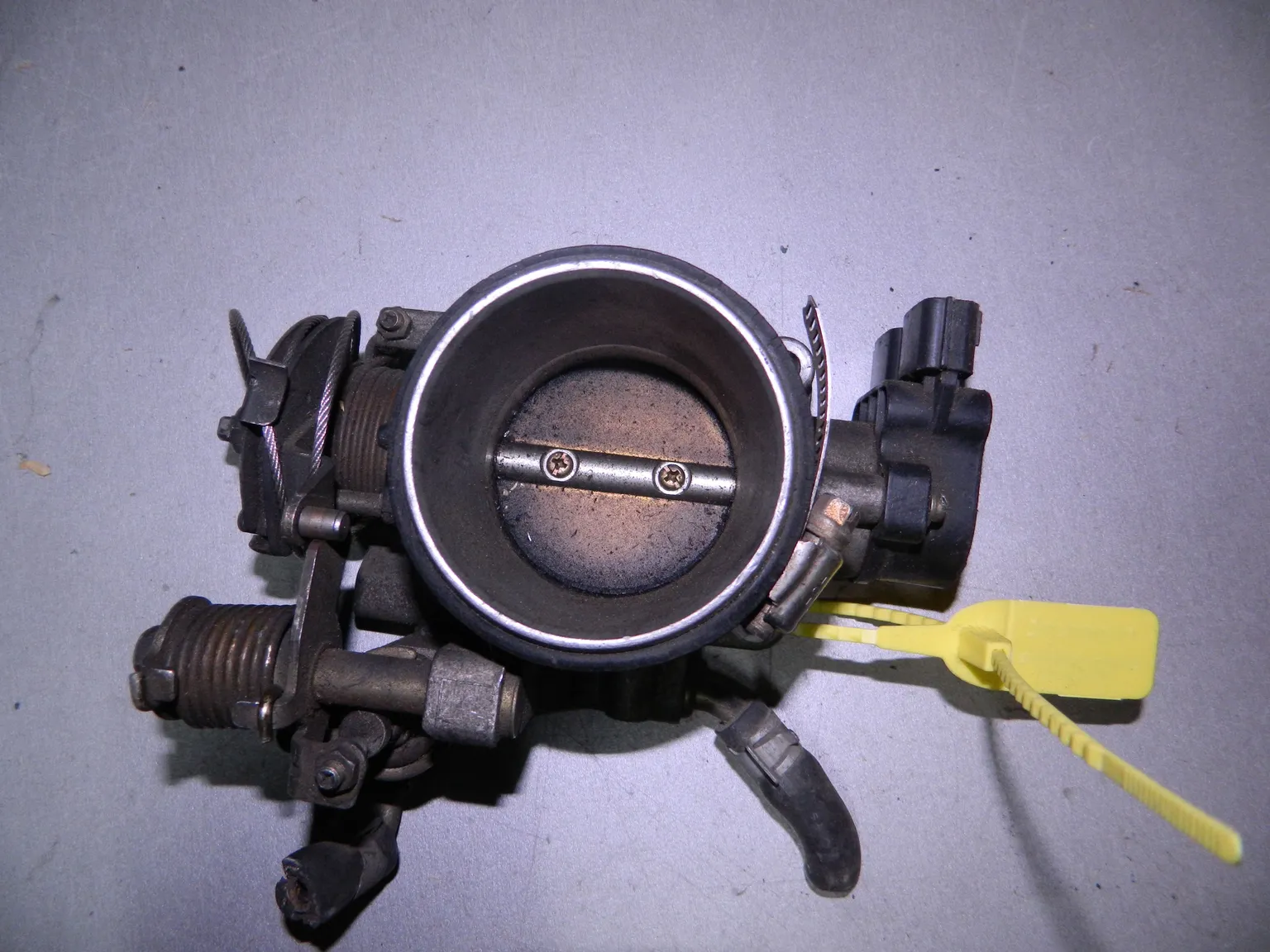 Дроссельная заслонка NISSAN VQ20DE (Контрактный) 79780876