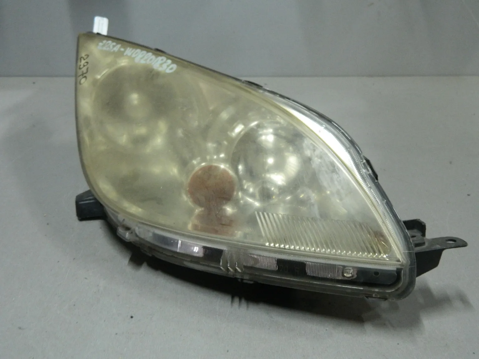 Фара MITSUBISHI COLT Z21A Перед Прав 2970 (Контрактный) 68000416