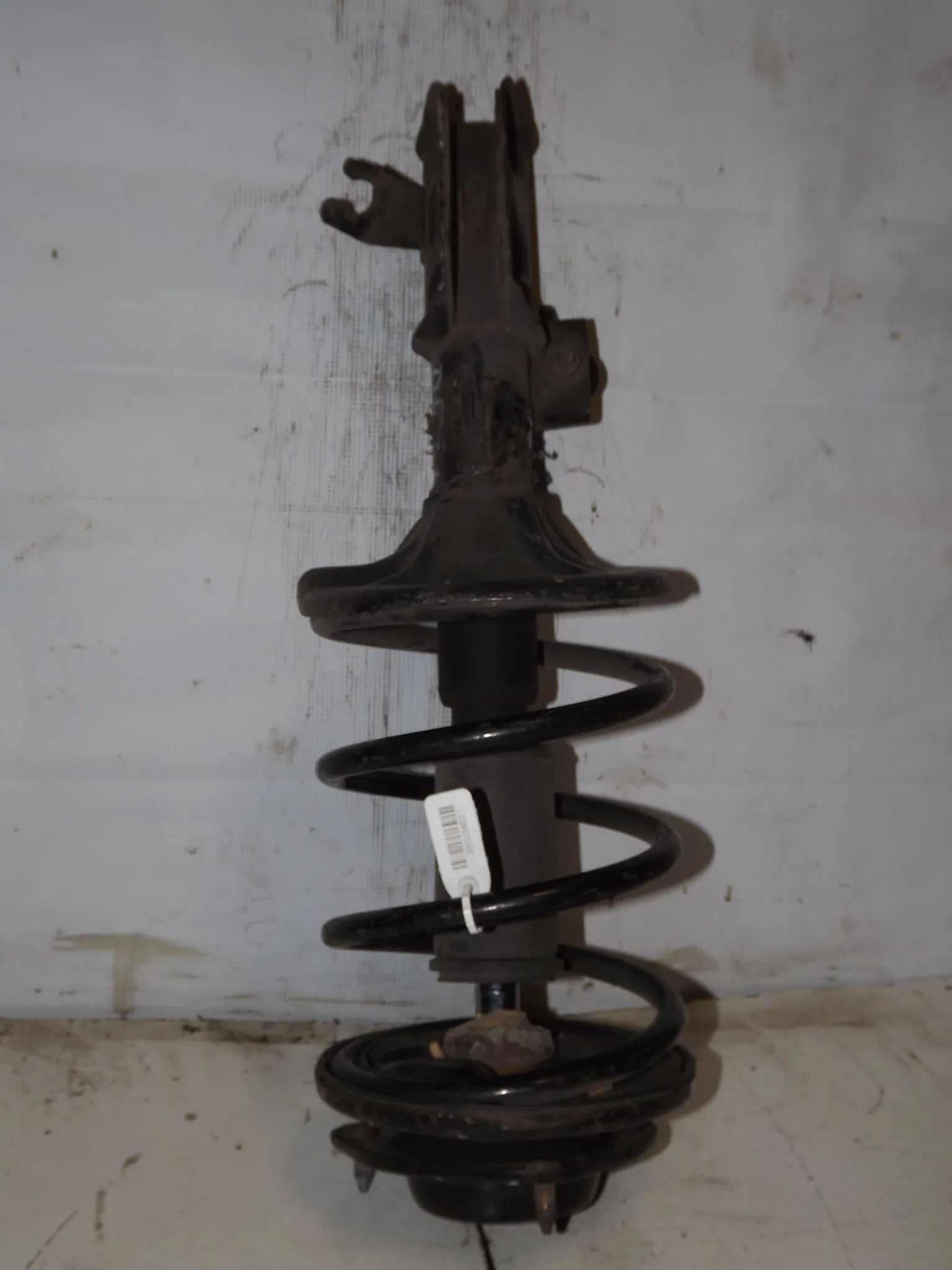 Стойка подвески MITSUBISHI FTO DE3A Перед Прав (Контрактный)