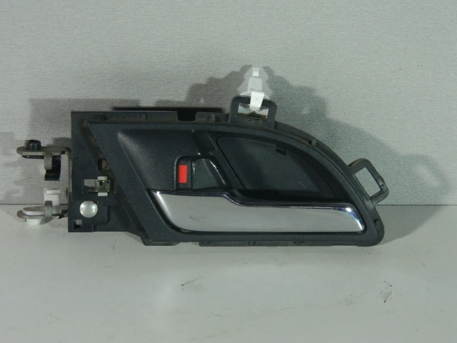 Ручка двери HONDA CR-V RE5 Перед Лев (Контрактный) 35023903