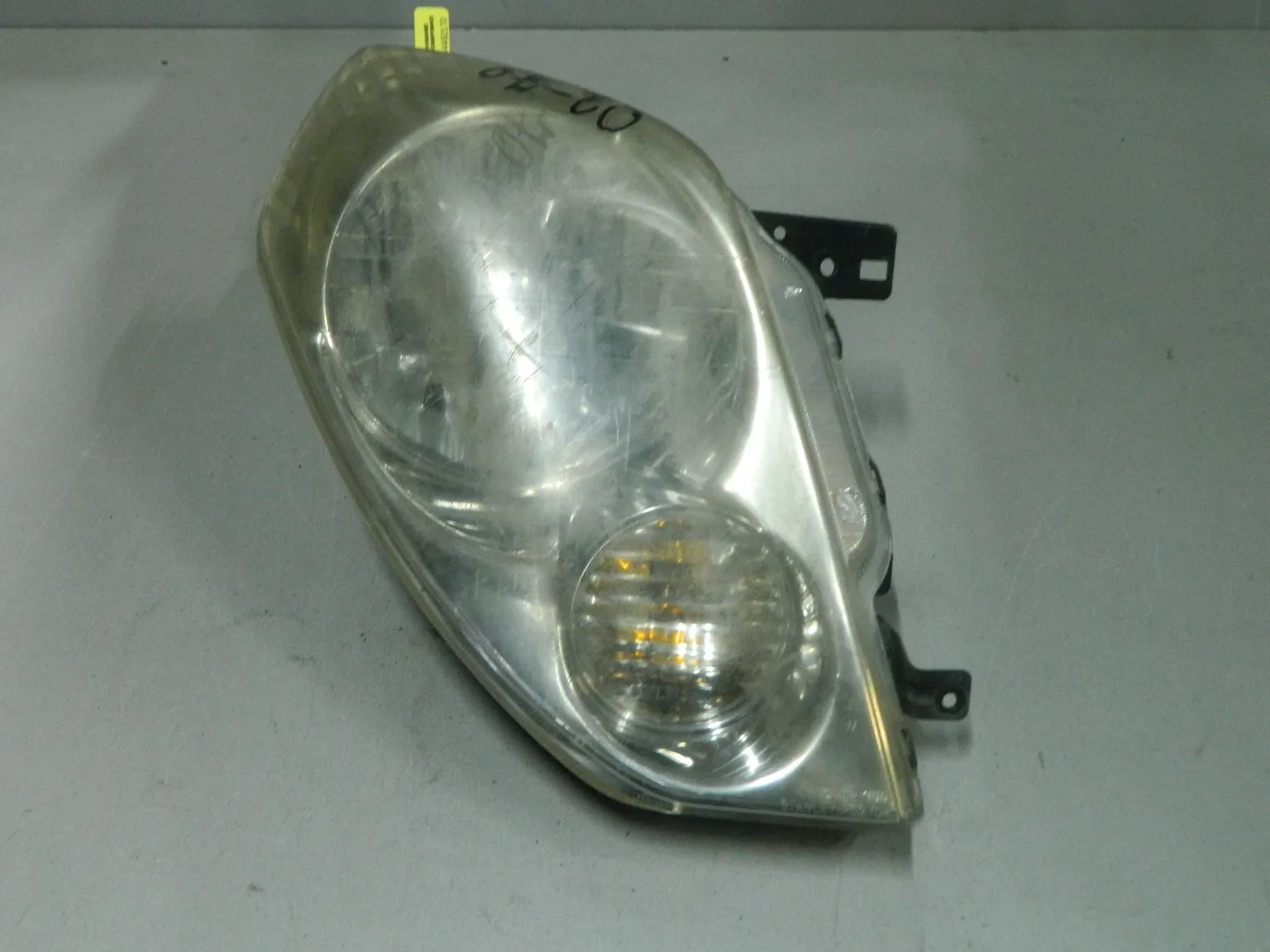 Фара MITSUBISHI DINGO CQ2A Перед Прав 0270 (Контрактный) 64492170