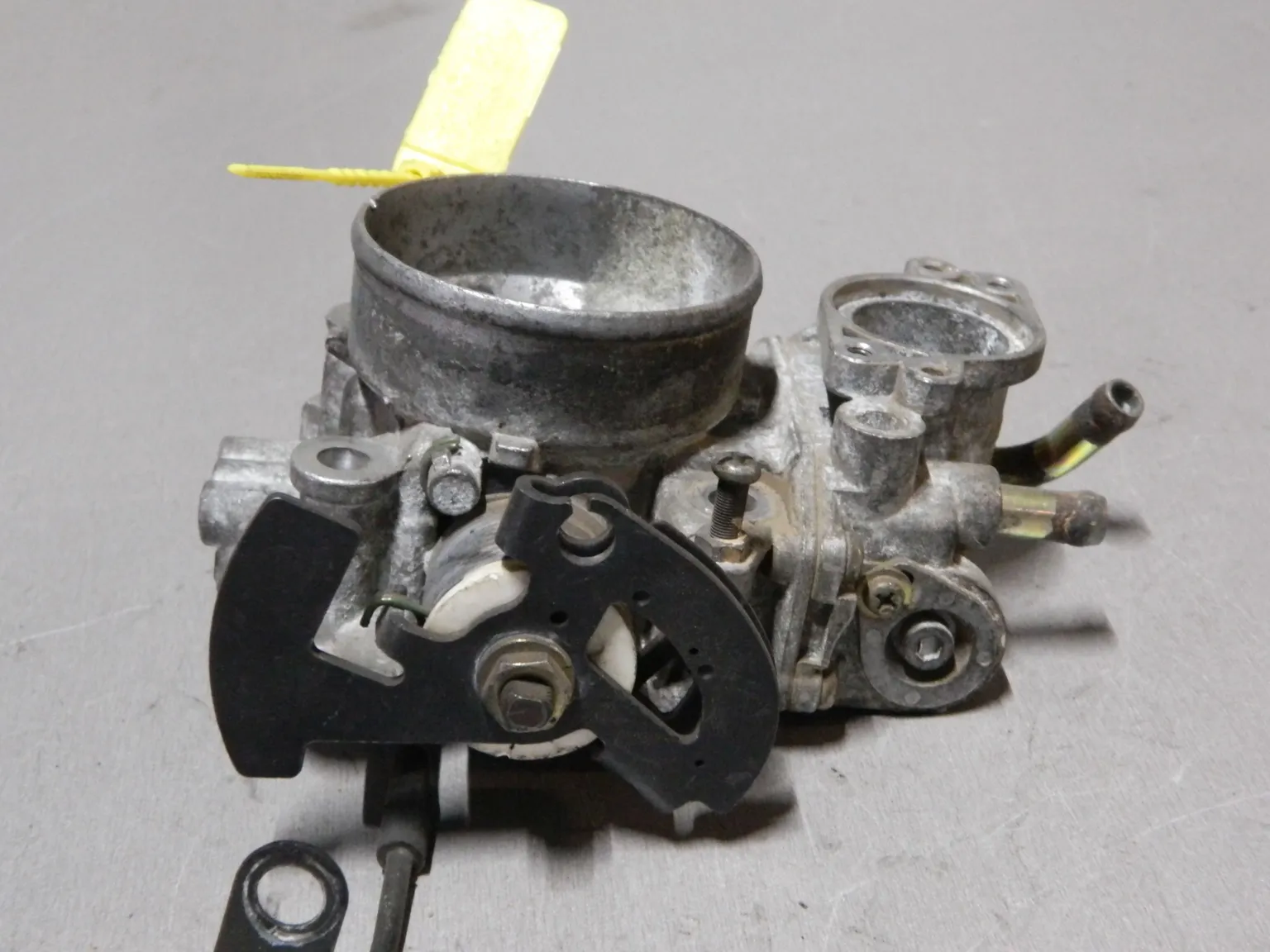 Дроссельная заслонка MITSUBISHI 4G15 (Контрактный) 79780404