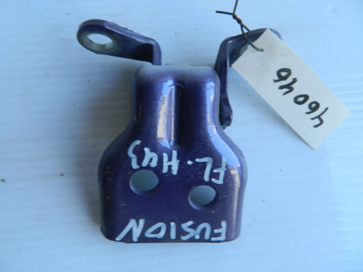 Петля двери FORD FUSION CBK Перед Лев Низ (Б/У)