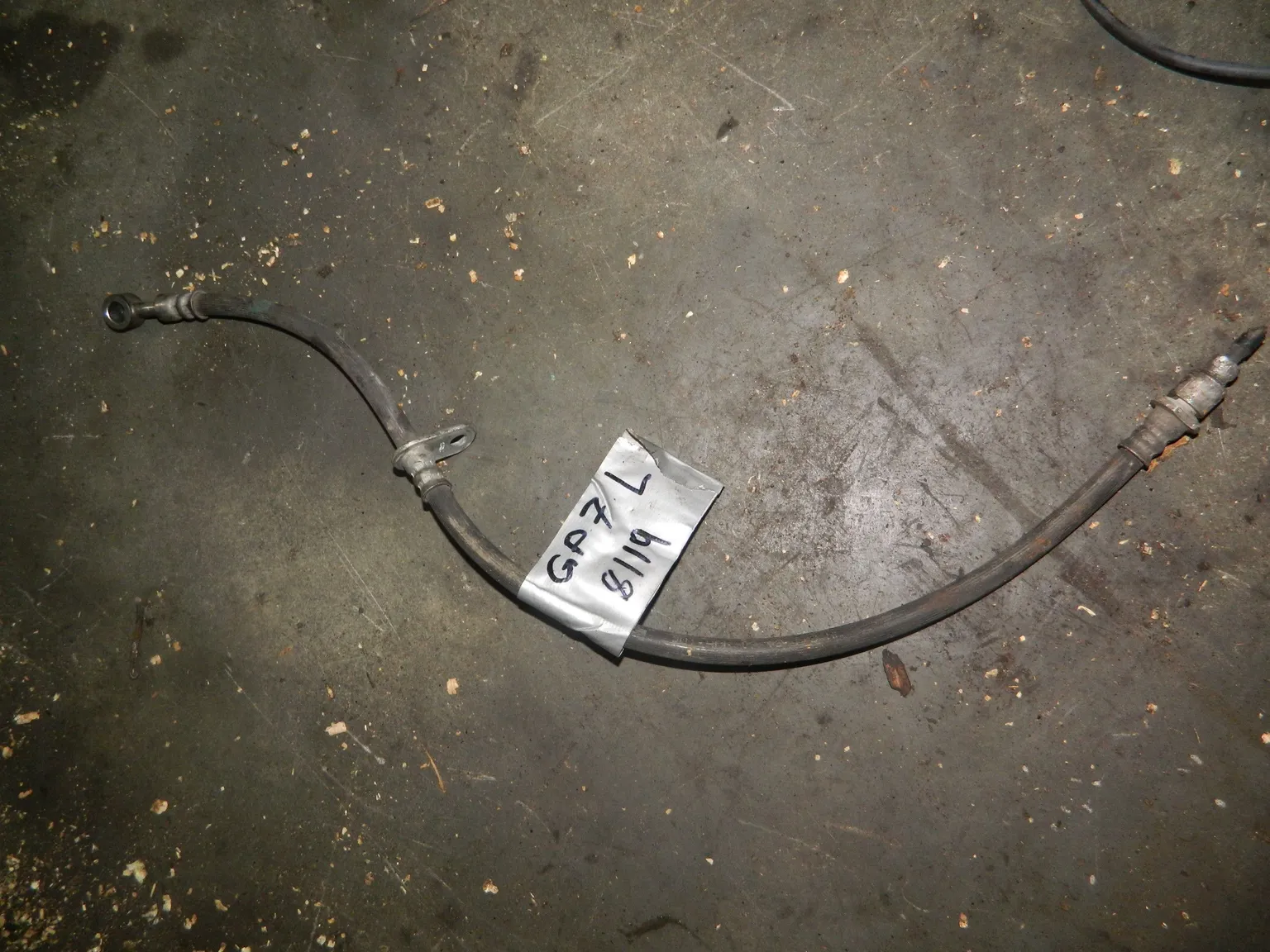 Шланг тормозной SUBARU XV GP7 (Контрактный) 1042630777