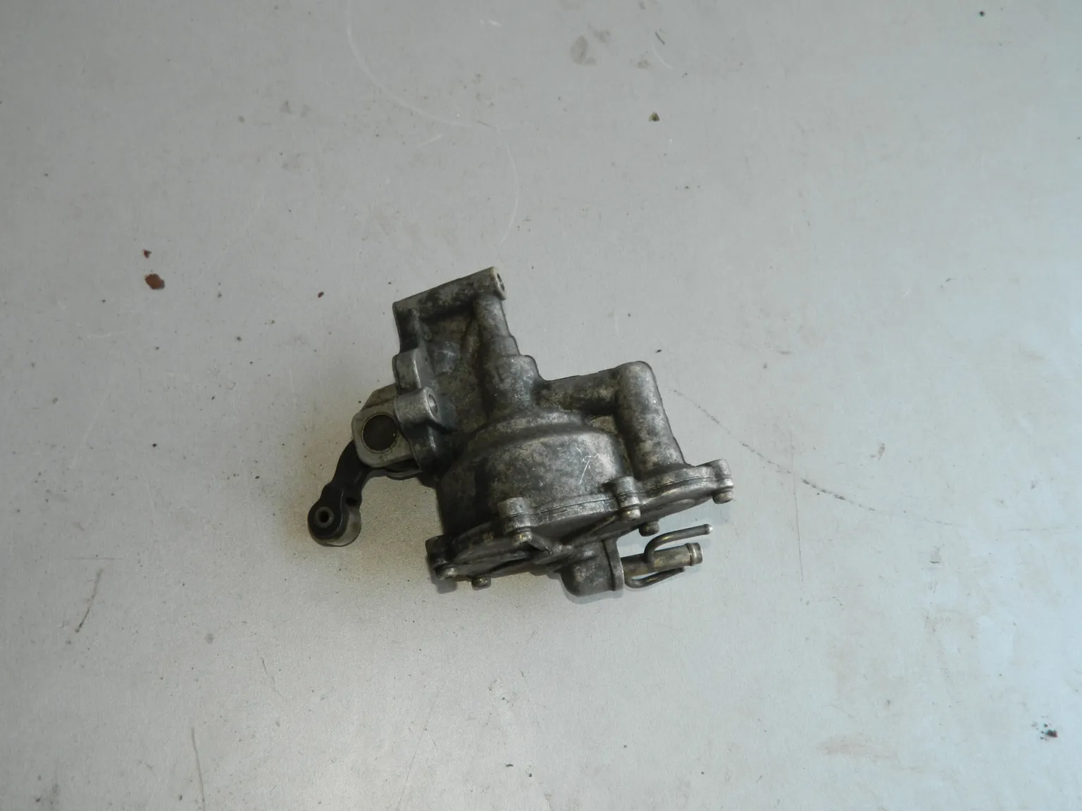 Насос вакуумный TOYOTA CORSA NL40 1NT (Контрактный) 0090505