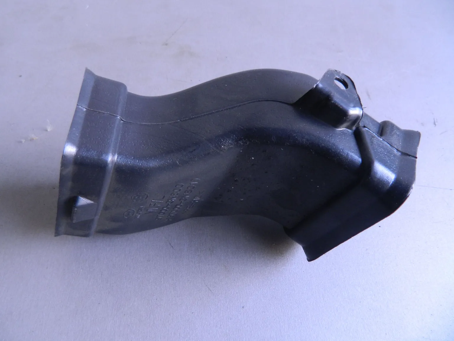 Воздуховод отопителя HYUNDAI EQUUS VI G6DA 2013-2015 Лев (Б/У) 69838339 970503N800