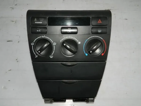 Блок управления климат-контролем TOYOTA COROLLA 120 (Б/У) 554111A250