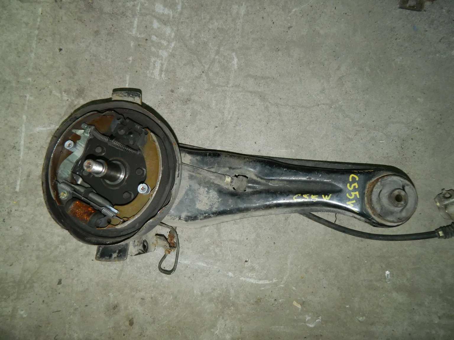 Рычаг подвески MITSUBISHI LANCER CEDIA CS5W Зад Лев (Контрактный) 79586433