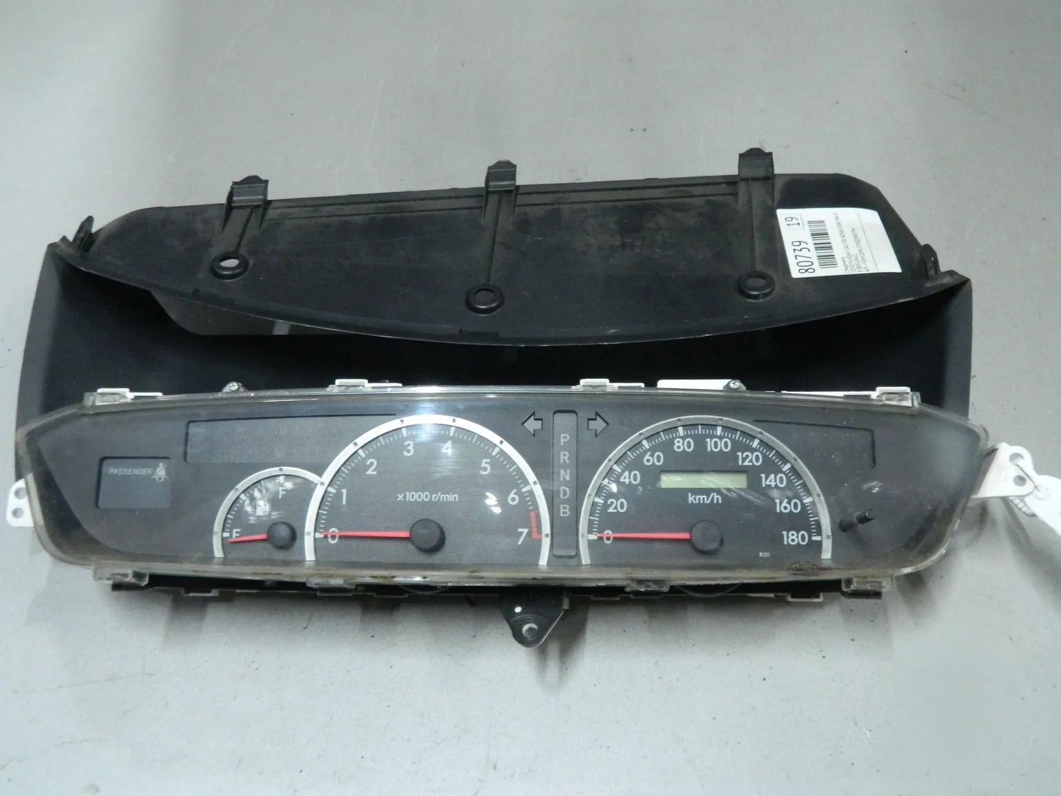 Щиток приборов TOYOTA NOAH AZR60 (Контрактный) 68000126 8380028A21