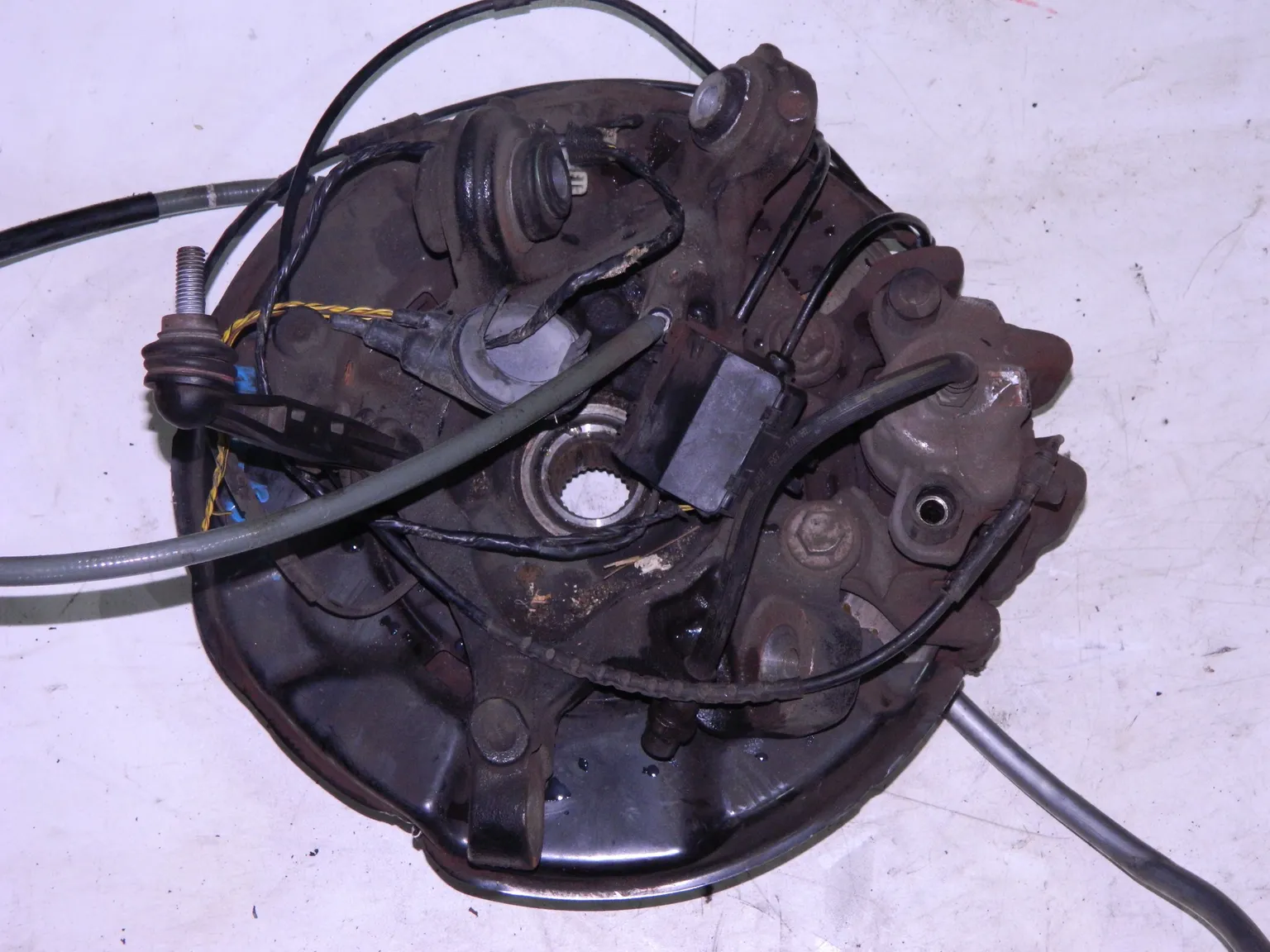 Ступица BMW 1-Series F20 Зад Прав (Контрактный) 35815304