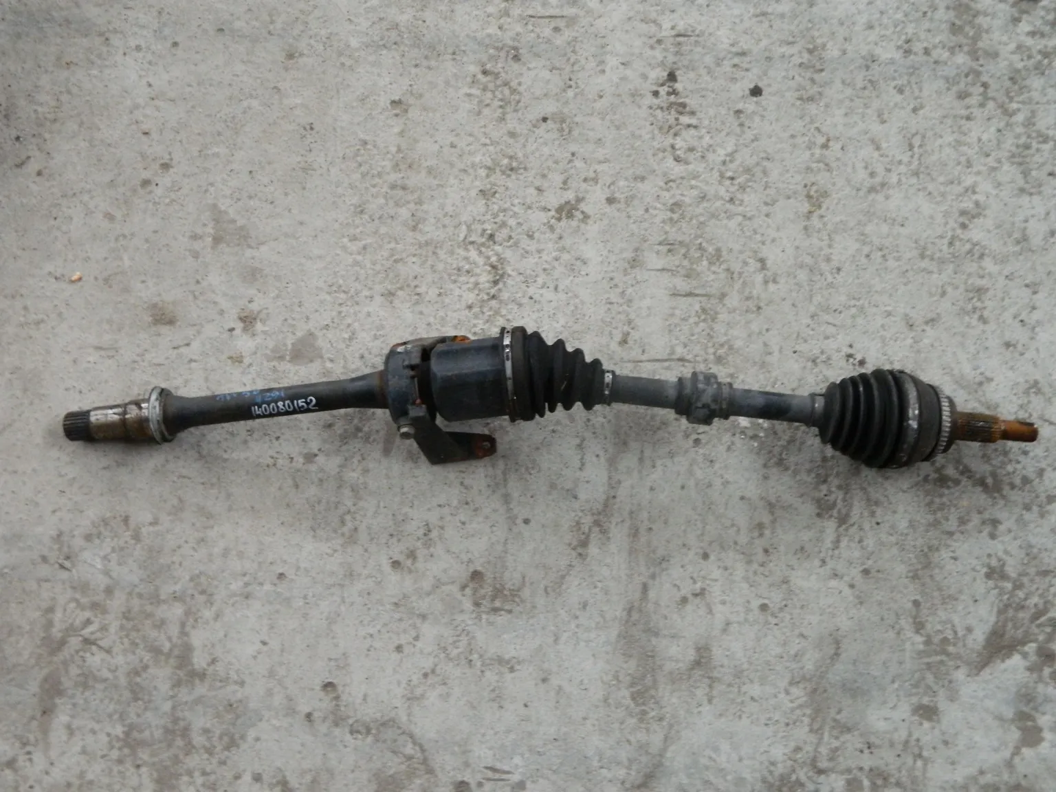 Привод TOYOTA CAMRY AVV50 Перед Прав (Контрактный) 140080152