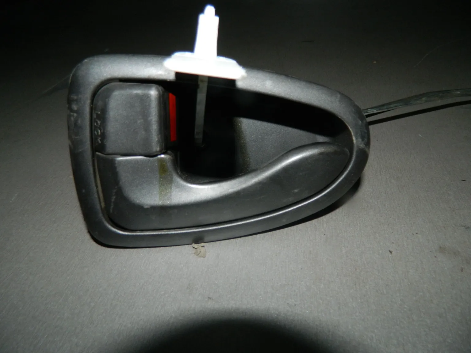 Ручка двери HYUNDAI ACCENT LC Лев (Б/У) 35020019