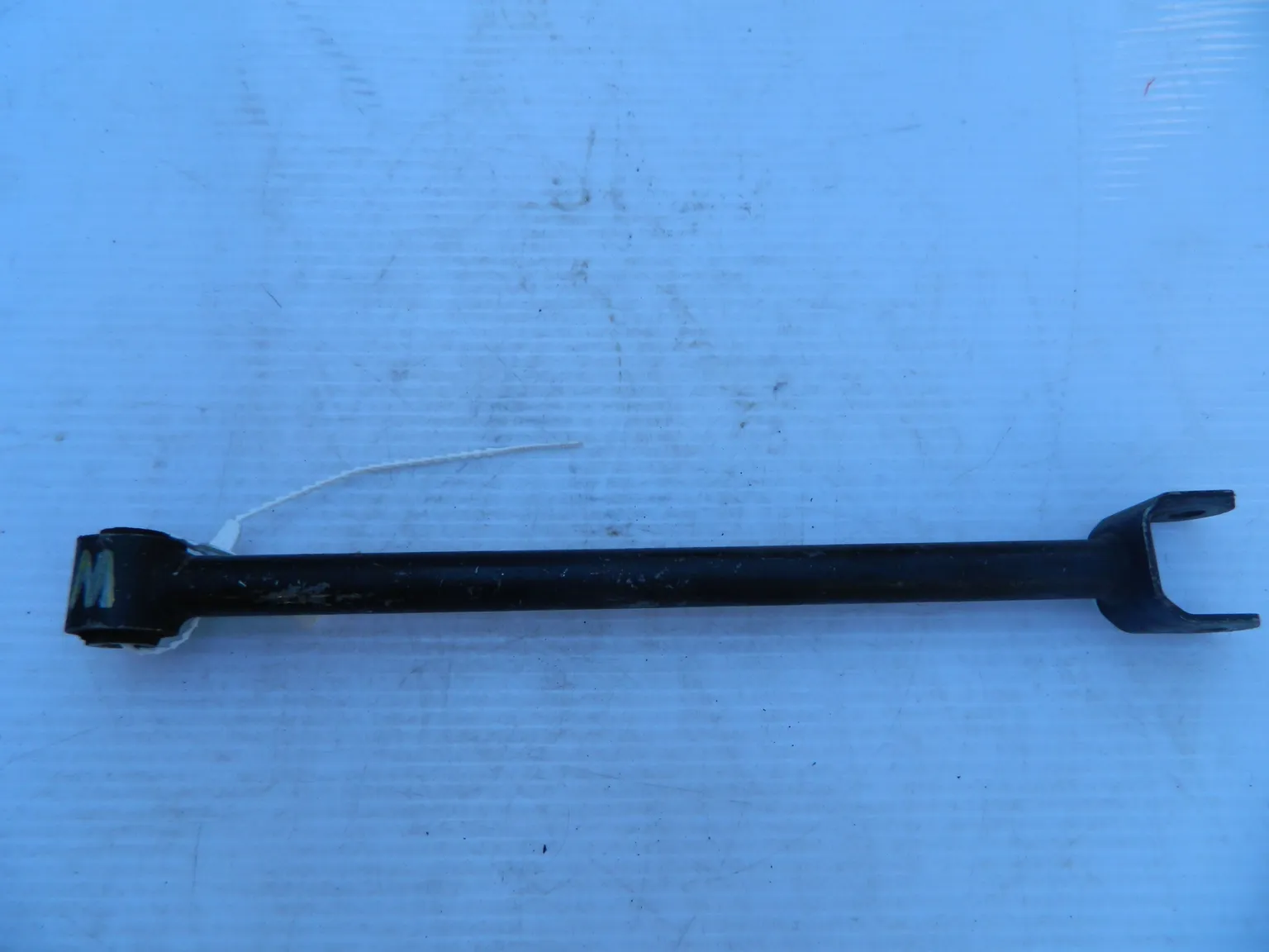 Тяга подвески NISSAN LARGO W30 Зад (Контрактный) 46091193